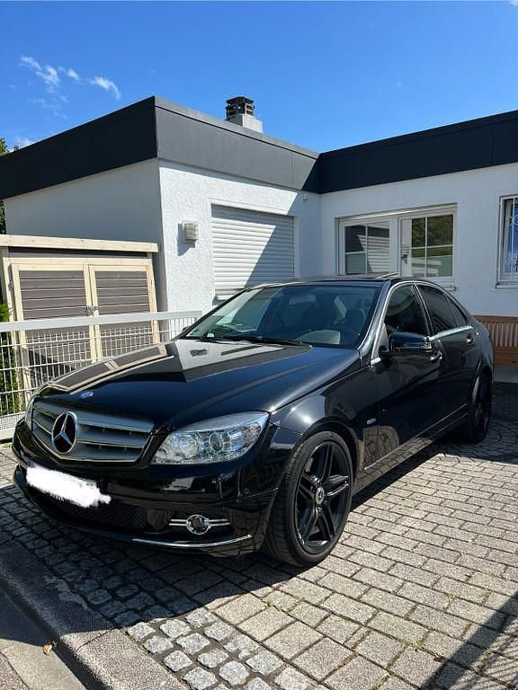 Schwarz Gebraucht 2008 Mercedes C350 AMG Limousine | 8.900 € (Guter Preis) - Bild 1/4