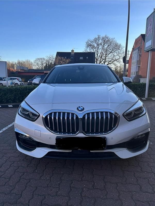 Gebraucht BMW 116 Luxury Line 109 PS (80 kW) 2021 Weiß Kleinwagen