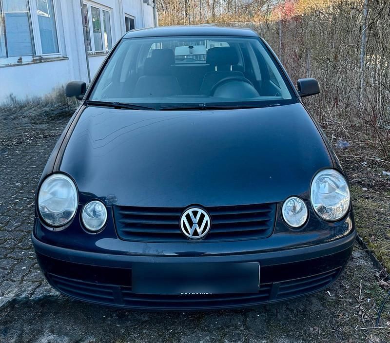Gebraucht VW Polo 64 PS (47 kW) 2004 Schwarz Kleinwagen