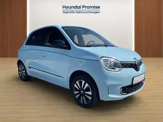 Używany Renault Twingo Techno 60 kW (82 KM) 2022 Niebieski Hatchback
