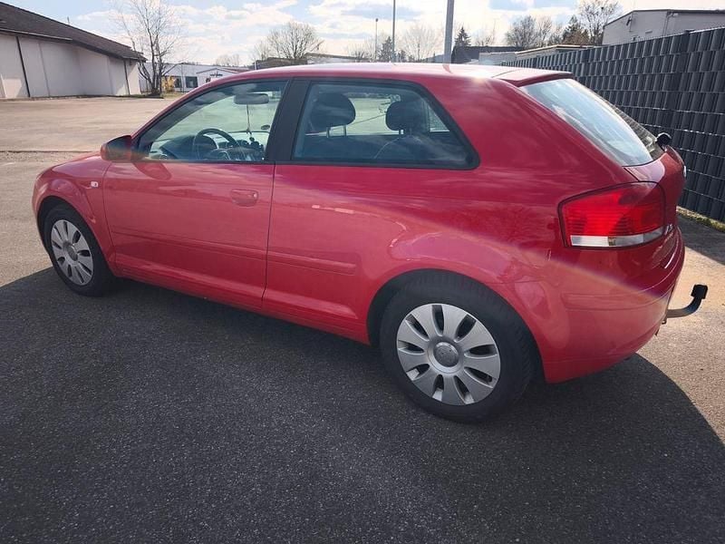 Gebraucht Audi A3 S-Line 102 PS (75 kW) 2006 Rot Kleinwagen