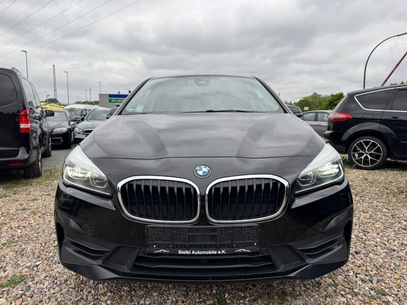 Second-hand BMW 218 Advantage 150 CP (110 kW) 2020 Negru Break