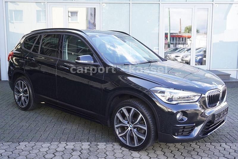 Schwarz Gebraucht 2019 BMW X1 Sport Line SUV | 23.990 € (Fairer Preis) - Bild 1/4