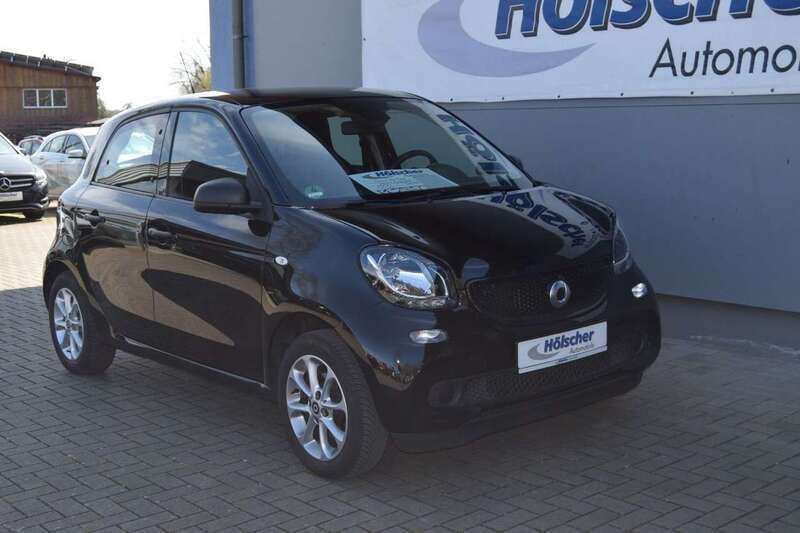 Schwarz Gebraucht 2020 Smart ForFour Kleinwagen | 12.950 € (Fairer Preis) - Bild 1/4