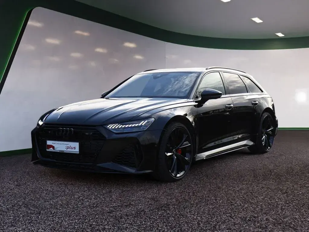 Używany Audi RS6 Performance 630 KM (463 kW) 2025 Czarny Kombi