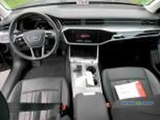 Gebraucht Audi A6 Design 265 PS (194 kW) 2022 Mythosschwarz metallic Kombi