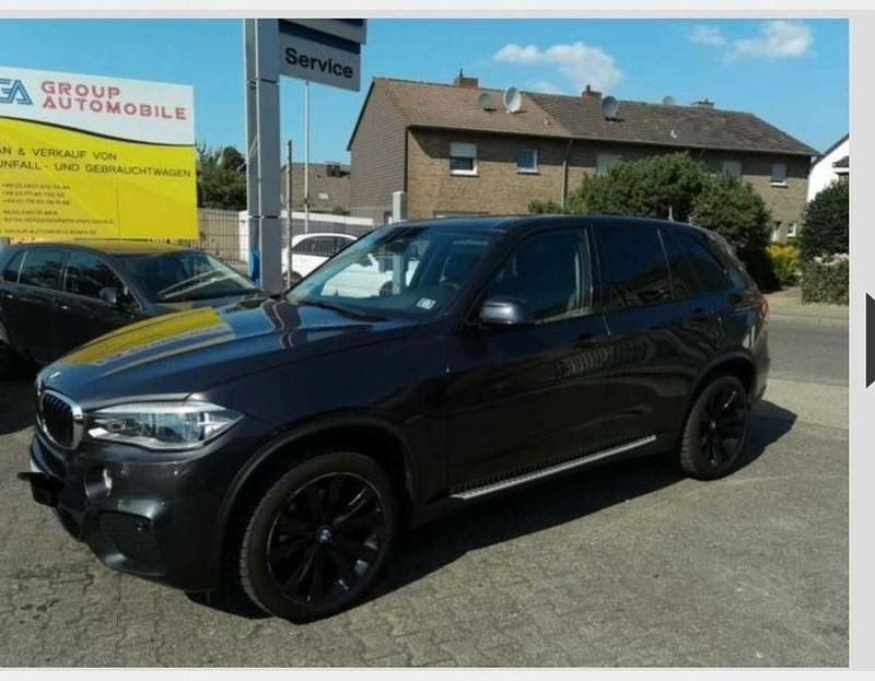 Grau Gebraucht 2018 BMW X5 M Sport SUV | 23.000 € (Superpreis) - Bild 1/4
