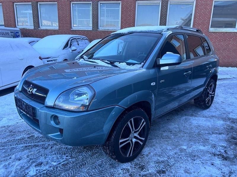 Gebraucht Hyundai Tucson GLS 175 PS (128 kW) 2005 Silber SUV