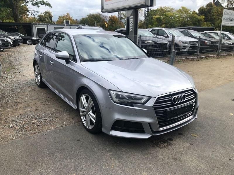 Silber Gebraucht 2019 Audi A3 Sport Limousine | 21.490 € (Fairer Preis) - Bild 1/4
