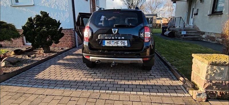 Gebraucht Dacia Duster Prestige 109 PS (80 kW) 2017 Schwarz SUV