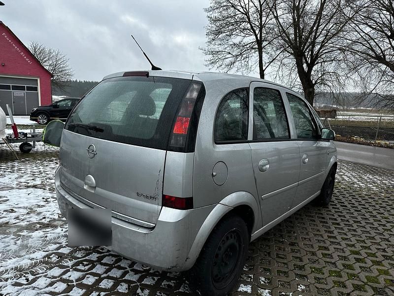Gebraucht Opel Meriva 100 PS (73 kW) 2009 Silber Van / Kleinbus