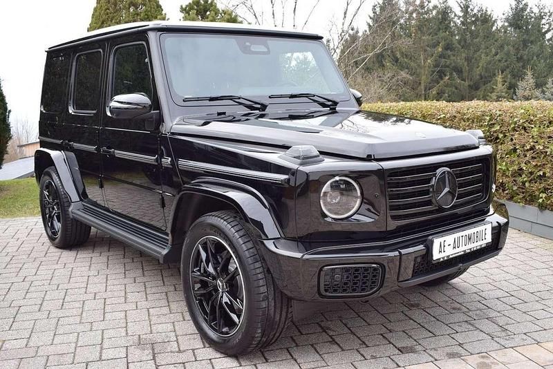 Schwarz Neu 2025 Mercedes G450 AMG line SUV | 167.900 € (Superpreis) - Bild 1/4
