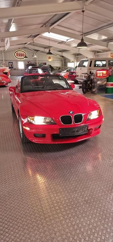 Rot Gebraucht 1997 BMW Z3 Sport Line Cabrio | 29.990 € - Bild 1/4
