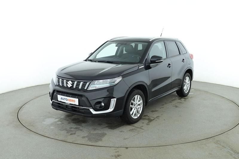 Gebraucht Suzuki Vitara Comfort 129 PS (94 kW) 2022 Schwarz SUV