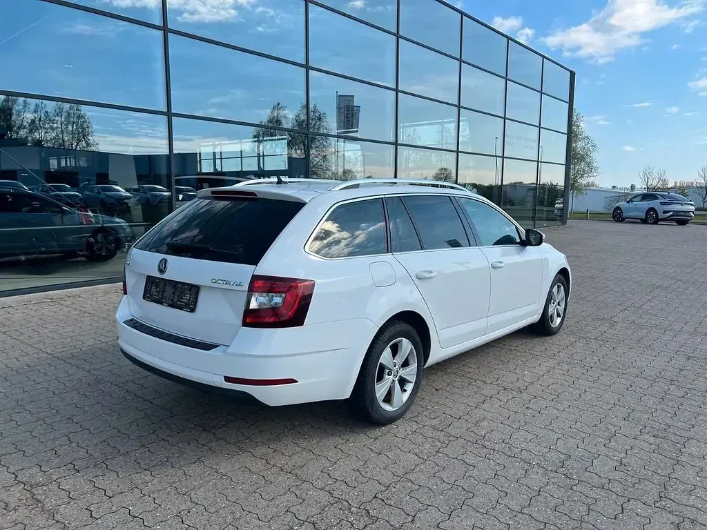 Gebraucht Skoda Octavia Style 150 PS (110 kW) 2018 Weiß Kombi