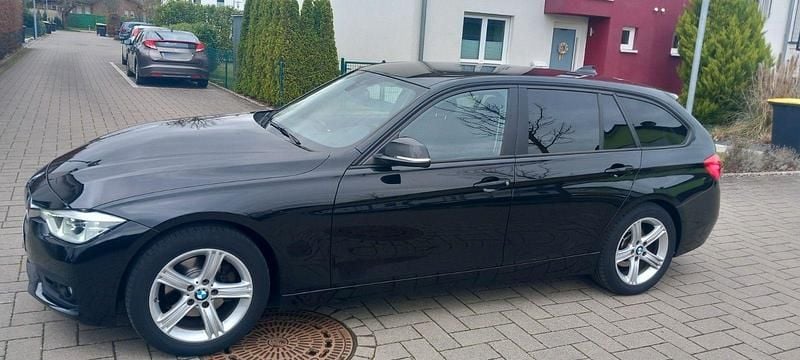 Gebraucht BMW 320 190 PS (139 kW) 2017 Schwarz Kombi