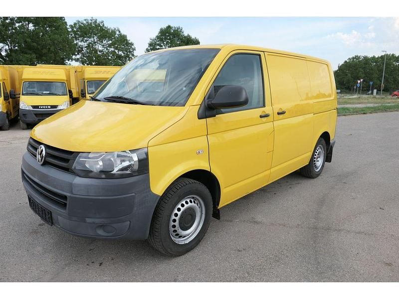 Gebraucht VW Transporter 84 PS (61 kW) 2011 Ginstergelb r1032 Van