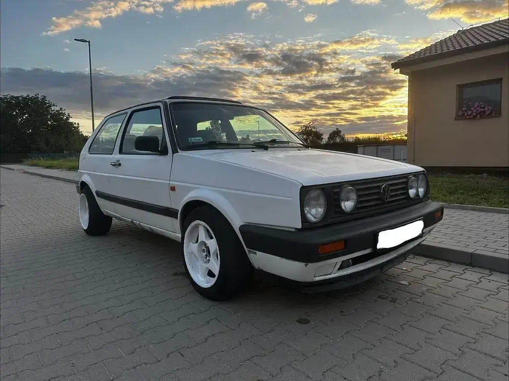 Gebraucht VW Golf 110 PS (80 kW) 1990 Weiß Cabrio