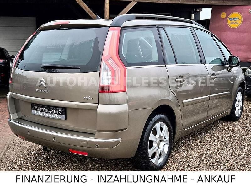 Gebraucht Citroën Grand C4 Picasso Tendance 156 PS (114 kW) 2011 Lack nocciola Van / Kleinbus