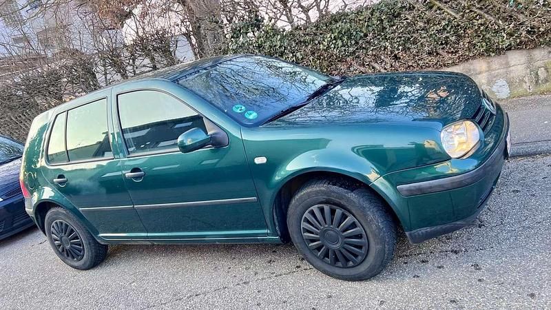 Gebraucht VW Golf IV Comfortline 101 PS (74 kW) 2000 Grün Limousine
