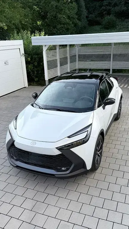 Gebraucht Toyota C-HR Team 197 PS (144 kW) 2024 Weiß SUV
