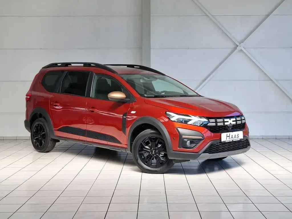 Neu Dacia Jogger Extreme 101 PS (74 kW) 2026 Braun Van / Kleinbus