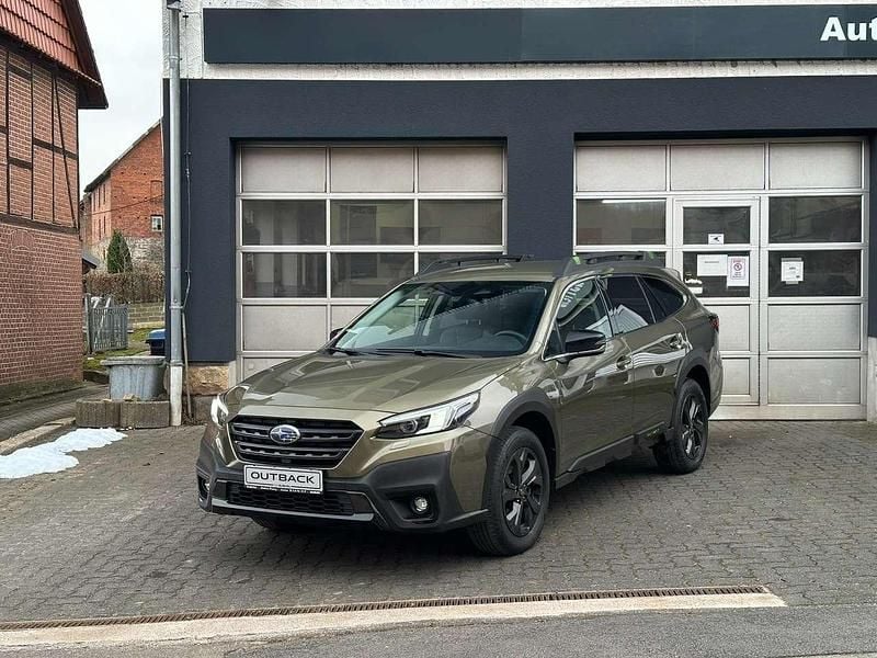 Gebraucht Subaru Outback Exclusive+ 169 PS (124 kW) 2021 Autumn green (m) Kombi
