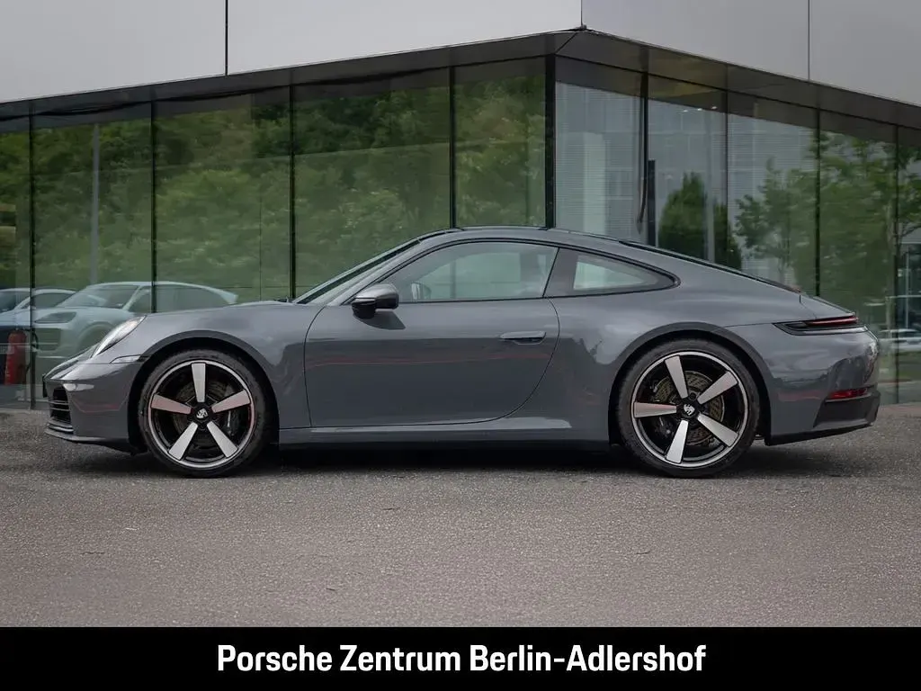 Gebraucht Porsche 911 Carrera 394 PS (289 kW) 2025 Grau Coupé