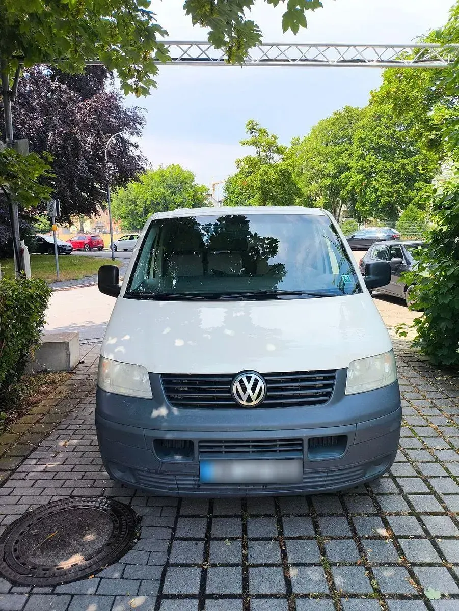 Gebraucht VW Caravelle 131 PS (96 kW) 2006 Weiß Van