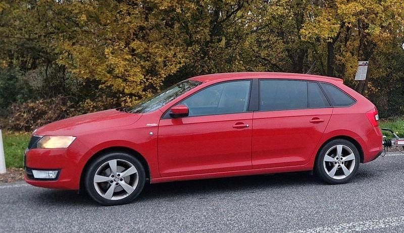 Rot Gebraucht 2015 Skoda Rapid Drive Limousine | 10.790 € (Etwas zu teuer) - Bild 1/3