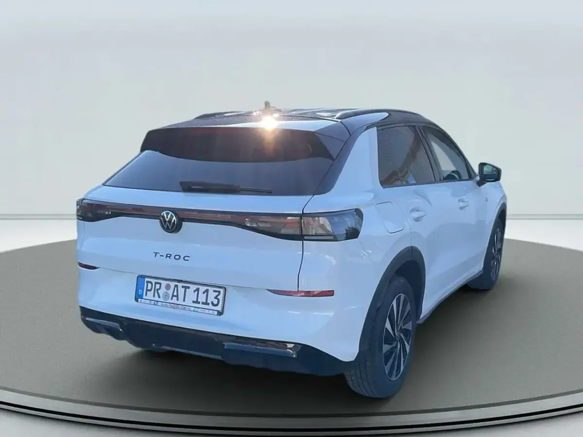 Neu VW T-Roc R-line 150 PS (110 kW) 2025 Weiß SUV