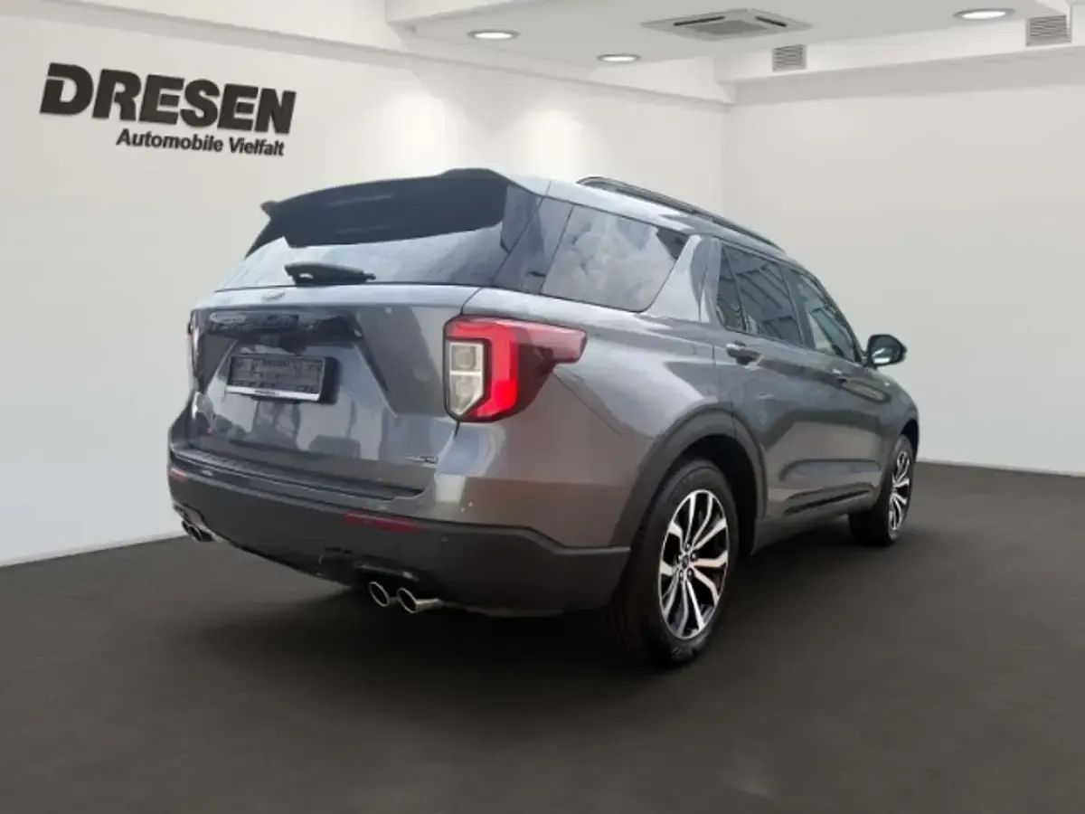 Gebraucht Ford Explorer ST 457 PS (336 kW) 2021 Grau SUV