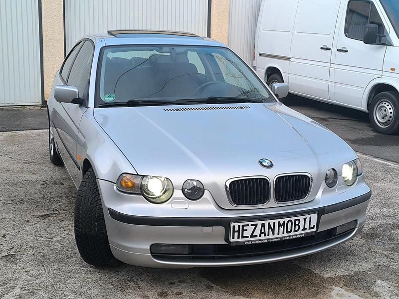 Gebraucht BMW 328 143 PS (105 kW) 2002 Silber Coupé