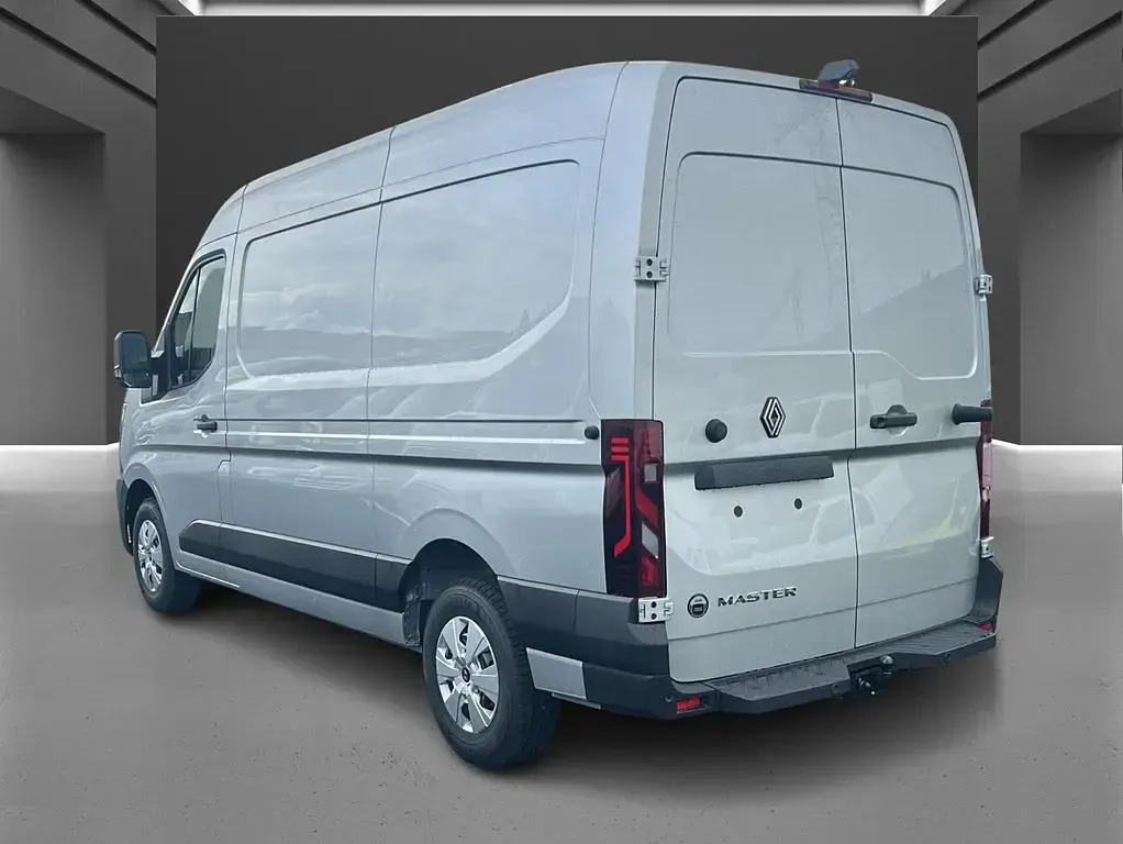 Nouvelle Renault Master 170 ch (125 kW) 2026 Argent Monospace