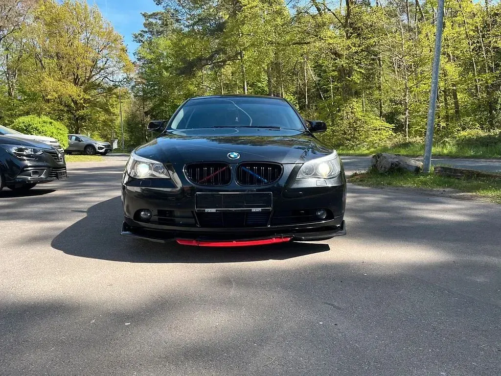 Gebraucht BMW 525 Performance 177 PS (130 kW) 2004 Schwarz Limousine