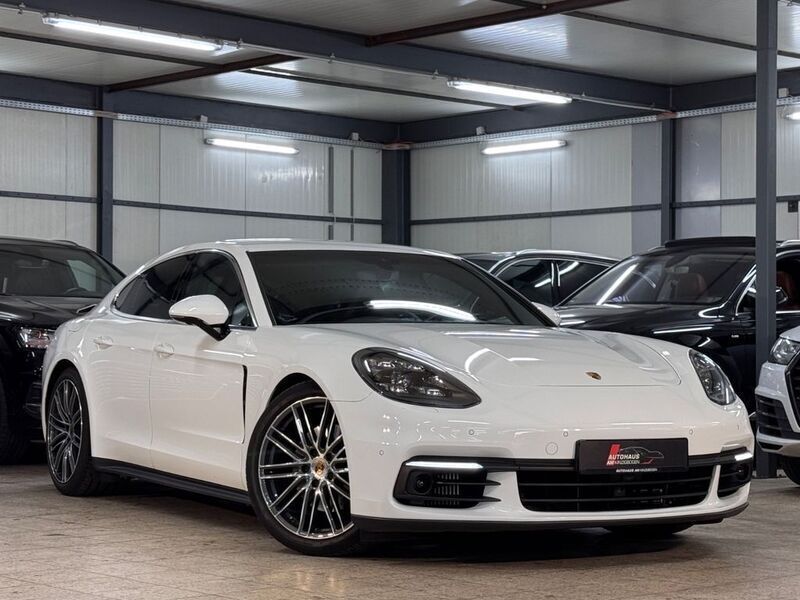 Weiß pure white Gebraucht 2016 Porsche Panamera 4S Chrono Limousine | 74.890 € (Etwas zu teuer) - Bild 1/4