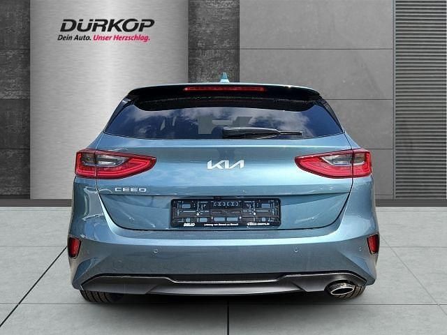 Gebraucht Kia Ceed 140 PS (102 kW) 2025 (usg) yucca steel gray m Kleinwagen