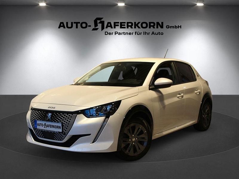 Weiß Gebraucht 2021 Peugeot e-208 Active Kleinwagen | 13.499 € (Guter Preis) - Bild 1/4