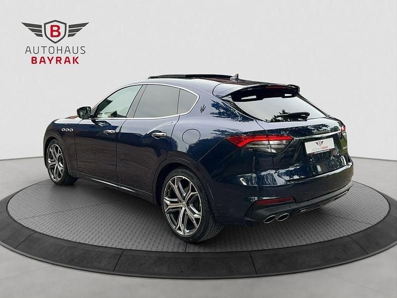 Gebraucht Maserati Levante 430 PS (316 kW) 2023 Blau SUV
