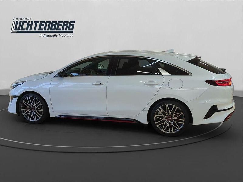 Gebraucht Kia ProCeed GT 204 PS (150 kW) 2024 Weiß Kombi