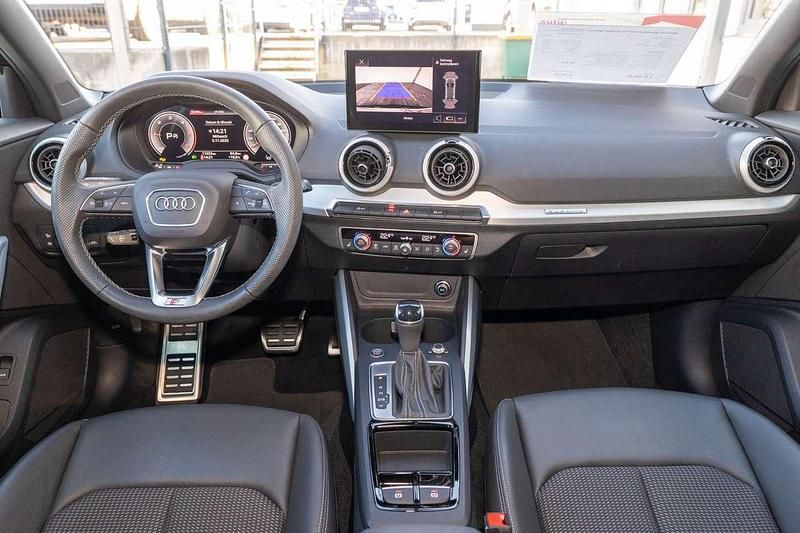 Gebraucht Audi Q2 Advanced Plus 150 PS (110 kW) 2024 Mythosschwarz metallic SUV