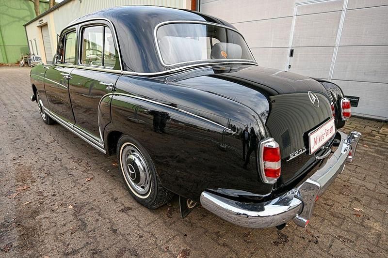 Gebraucht Mercedes W180 106 PS (77 kW) 1959 Naturhochglanzschwarz ( 040 ) Limousine