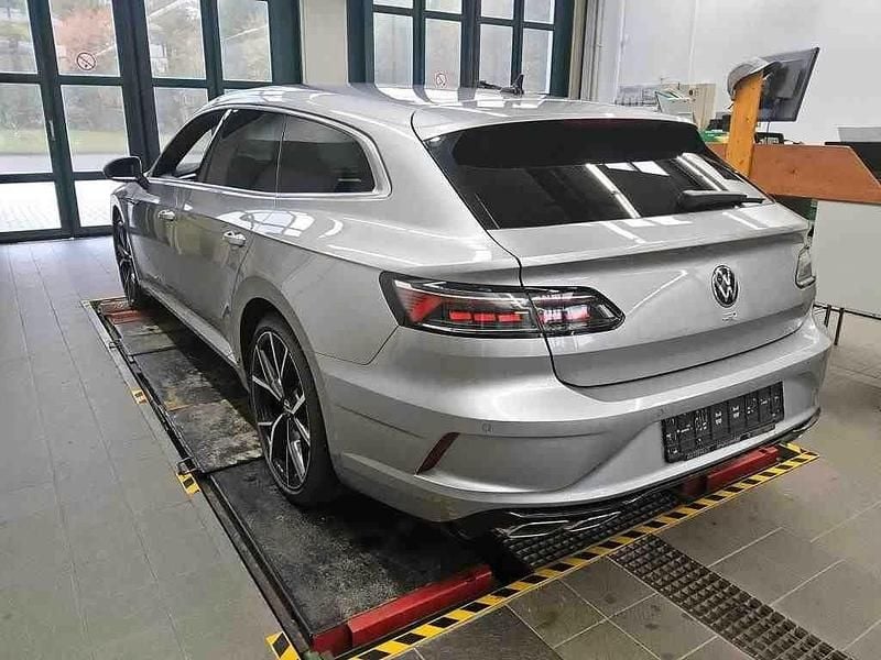 Gebraucht VW Arteon R 320 PS (235 kW) 2021 Silber Limousine