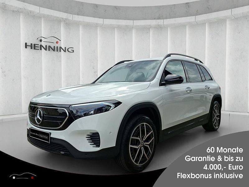 Weiß Gebraucht 2024 Mercedes EQB300 AMG SUV | 34.680 € (Guter Preis) - Bild 1/4