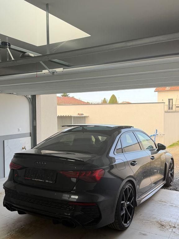 Gebraucht Audi RS3 Sport 400 PS (294 kW) 2022 Schwarz Limousine