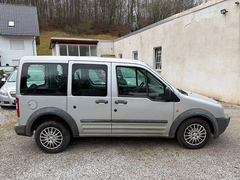 Gebraucht Ford Tourneo 116 PS (85 kW) 2003 Silber Kombi