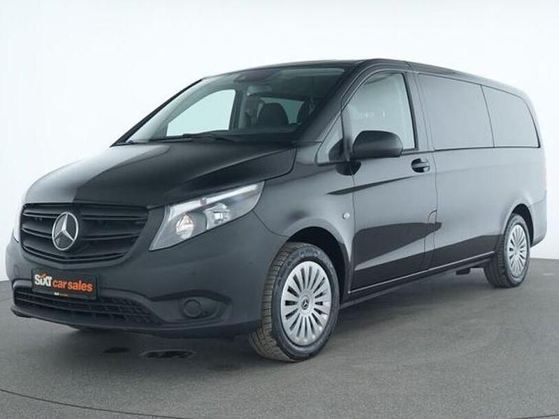 Second-hand Mercedes Vito 163 CP (119 kW) 2024 Negru Van