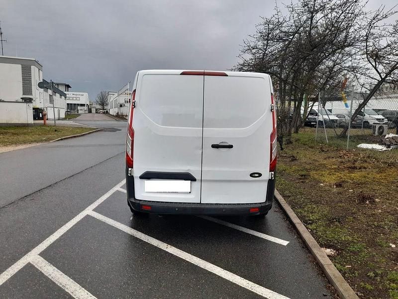 Second-hand Ford Transit 105 CP (77 kW) 2018 Alb Monovolum