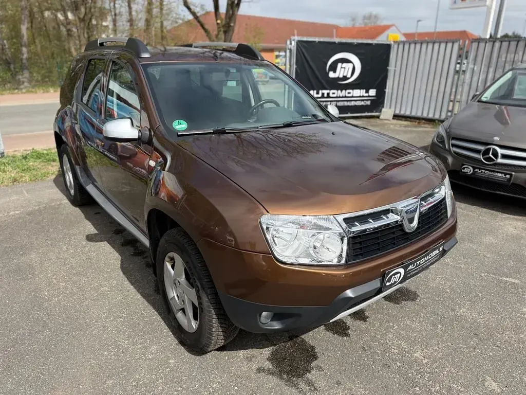 Używany Dacia Duster Lauréate 105 KM (77 kW) 2012 Brązowy SUV