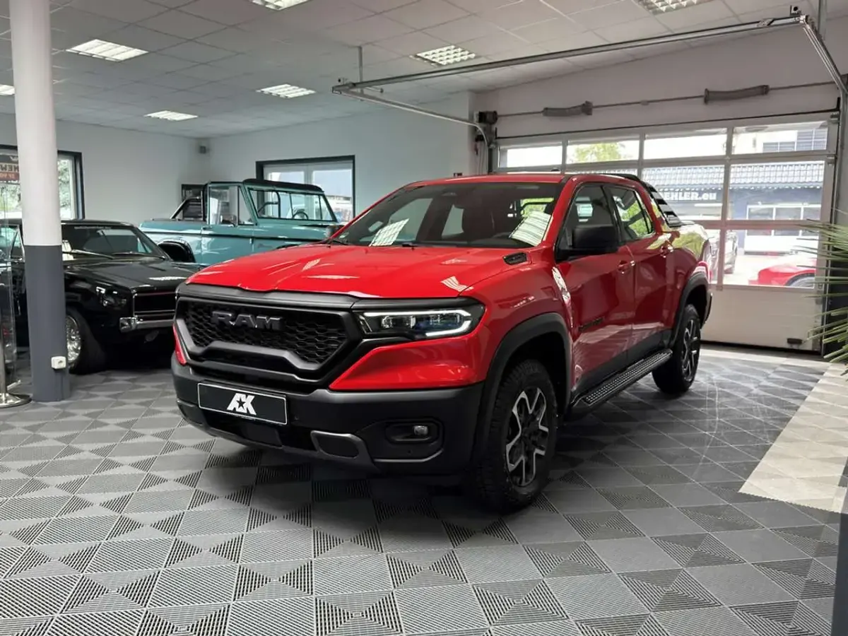 Neu Dodge Ram 200 PS (147 kW) 2026 Diamond black Pickup
